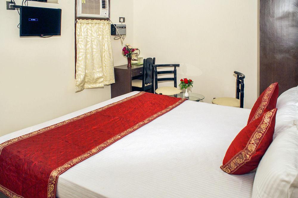 Zo Rooms Bhu Assi Ghat พาราณสี ภายนอก รูปภาพ